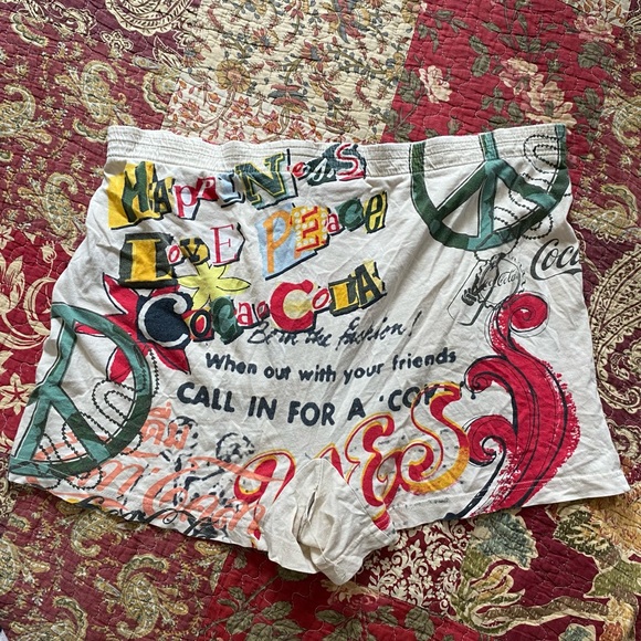 vintage coca cola cotton shorts - Picture 2 of 2
